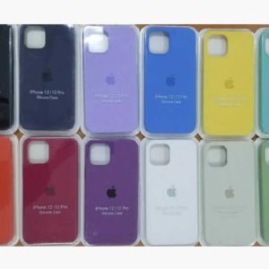 IPHONE 12/12 PRO SILICONE CASE COVER